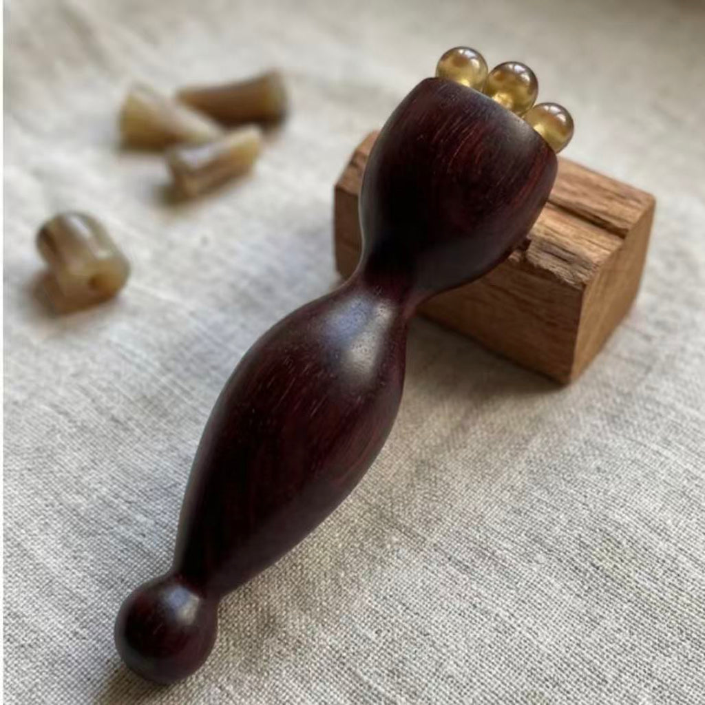 ZenEye Acupoint Wand – Rosewood Handle & Goat Horn | Free Oil